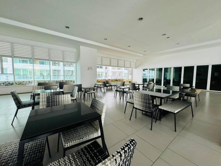 Sunway Velocity V By Deurban Kuala Lumpur