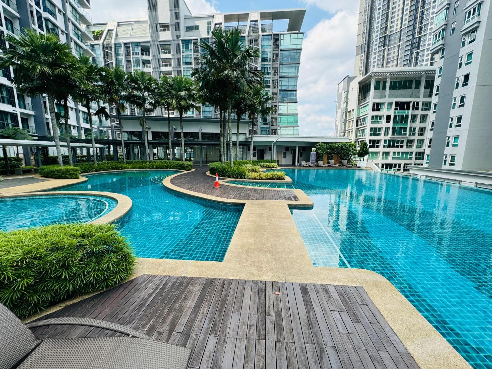 Sunway Velocity V By Deurban Kuala Lumpur